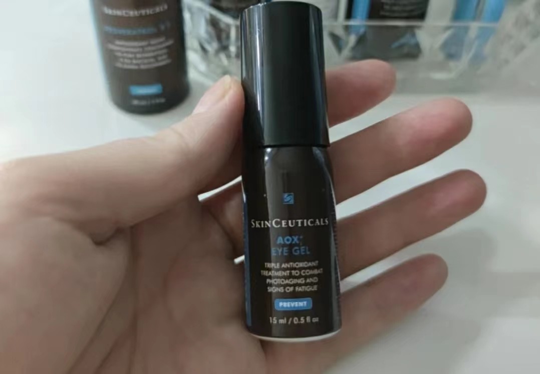 好用不贵的4款眼霜全脸,大牌最好用的眼霜去黑眼圈和细纹