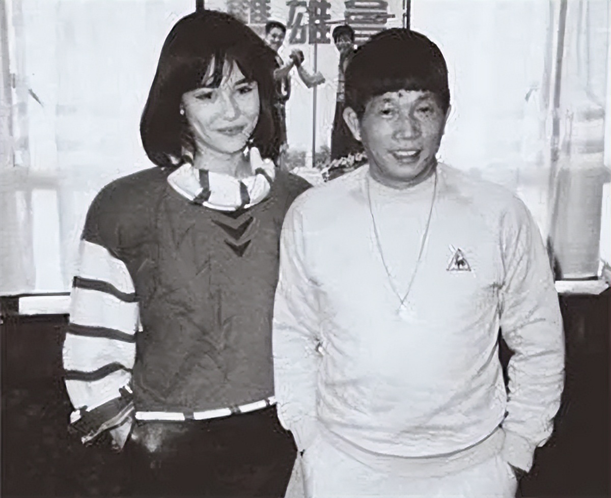 何超琼陈百强往事,吴小莉陈百强何超琼往事