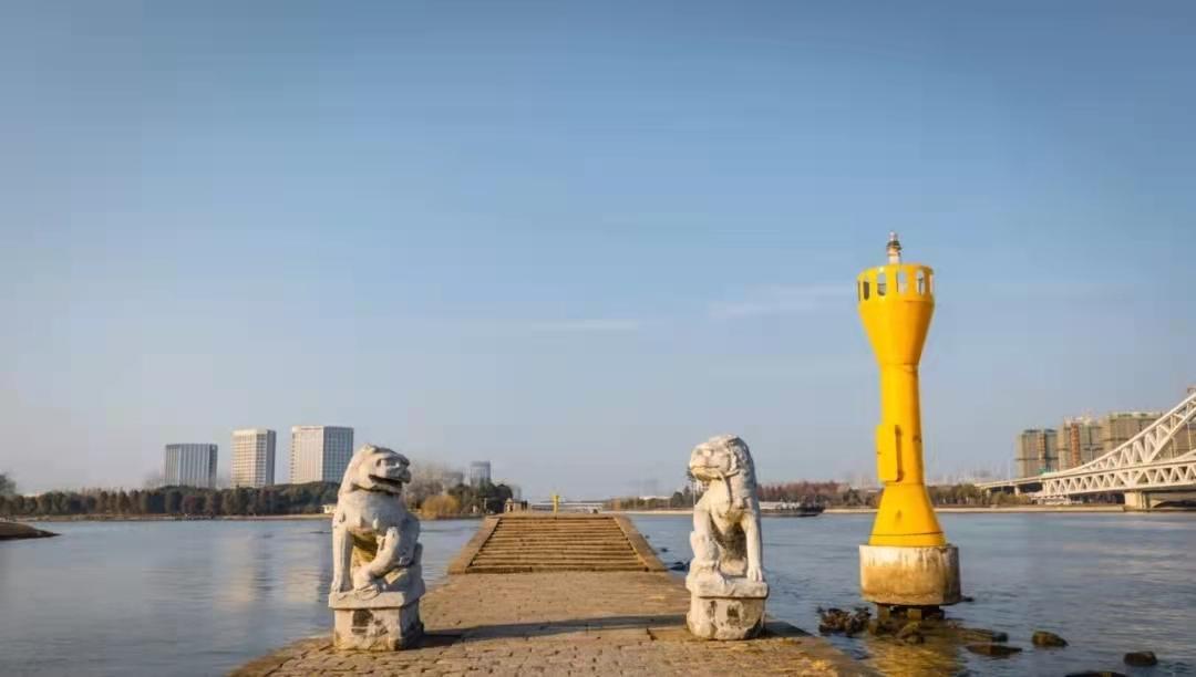 苏州西山岛打卡地灯塔,苏州五大绝美夜景打卡点