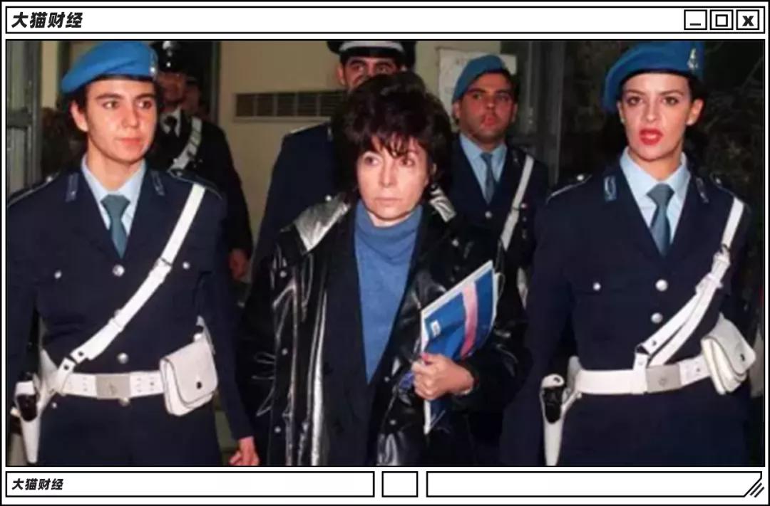 豪门恩怨！买*杀凶**夫，每年还从老公遗产里拿600万，直说划算