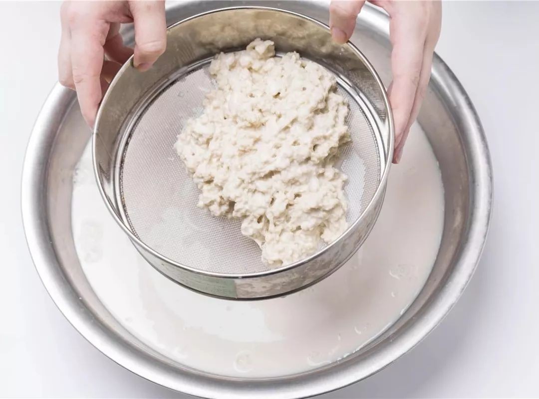 做凉皮里面加了什么淀粉,做凉皮加多少碱