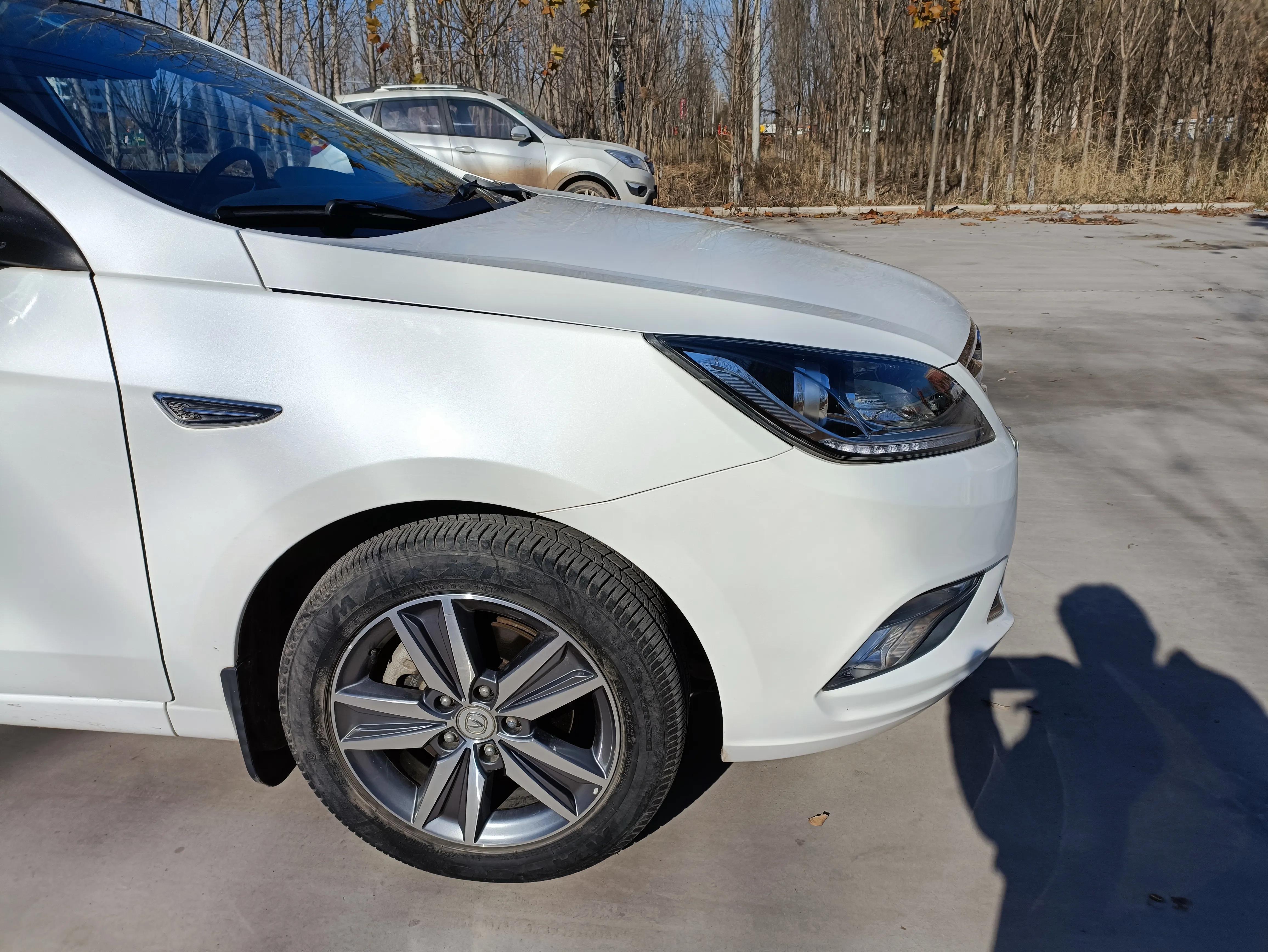 19款长安逸动dt音响喇叭,逸动xt音响喇叭