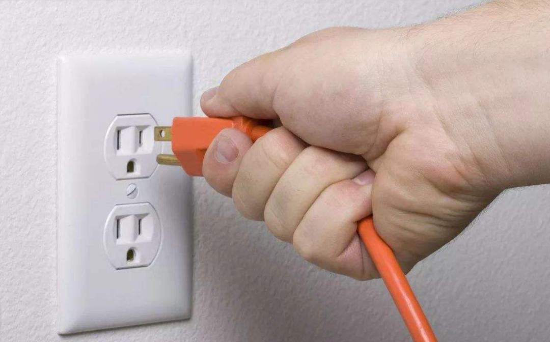 如果掉入钢水会怎么样,人落入钢水里会怎么样