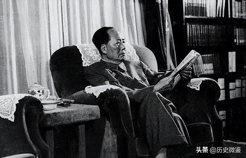 1957年毛主席邀臧克家谈话，臧克家：《*园春沁**》能不能改一下？