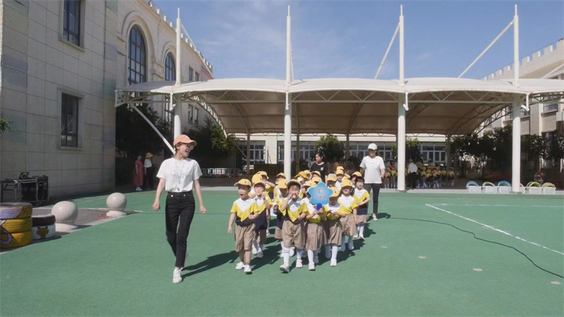 强体魄抗疫情,节奏感强的抗疫舞蹈