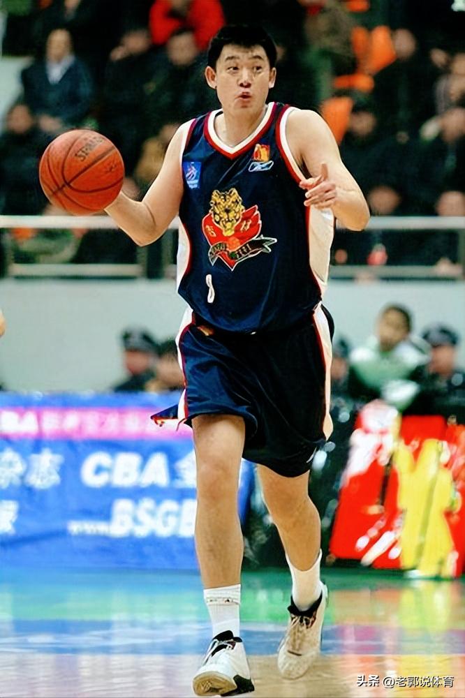 中国男篮25年历史最强小前锋,中国男篮历史小前锋排名