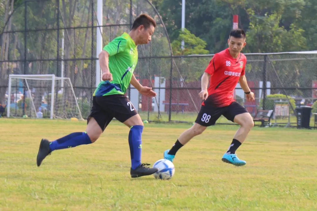 浠ョ悆浼氬弸寮哄仴浣撻瓌,浠ョ悆浼氬弸寮鸿韩鍋ヤ綋