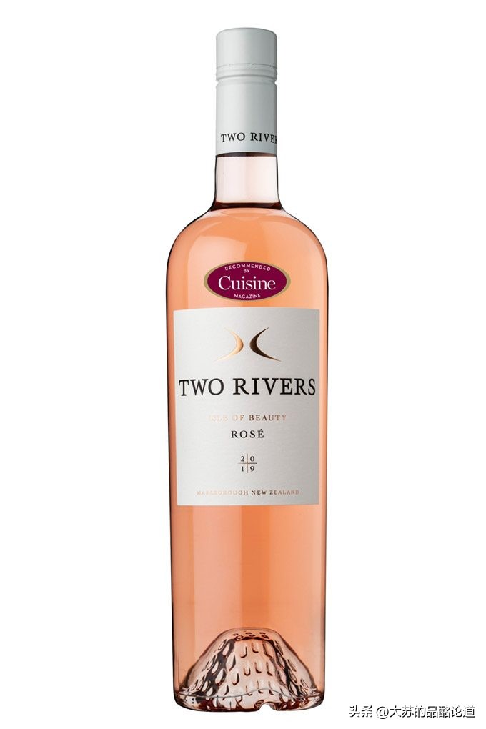 性价比高的葡萄酒平民型,世界十大最贵红葡萄酒黑皮诺