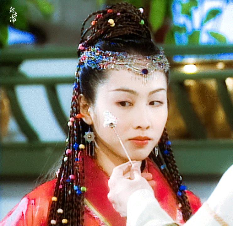 谁演的赵敏最漂亮,演赵敏最惊艳的四大女星