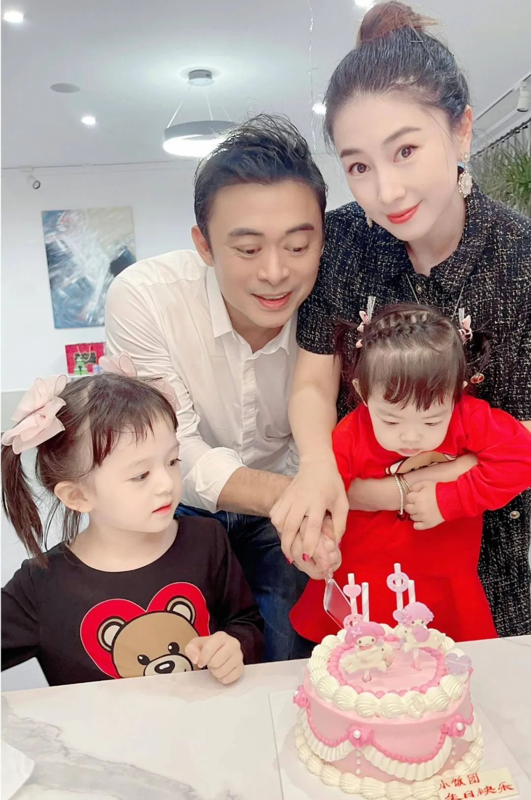 香港感染新冠病毒死亡的明星,港星感染肺炎名单