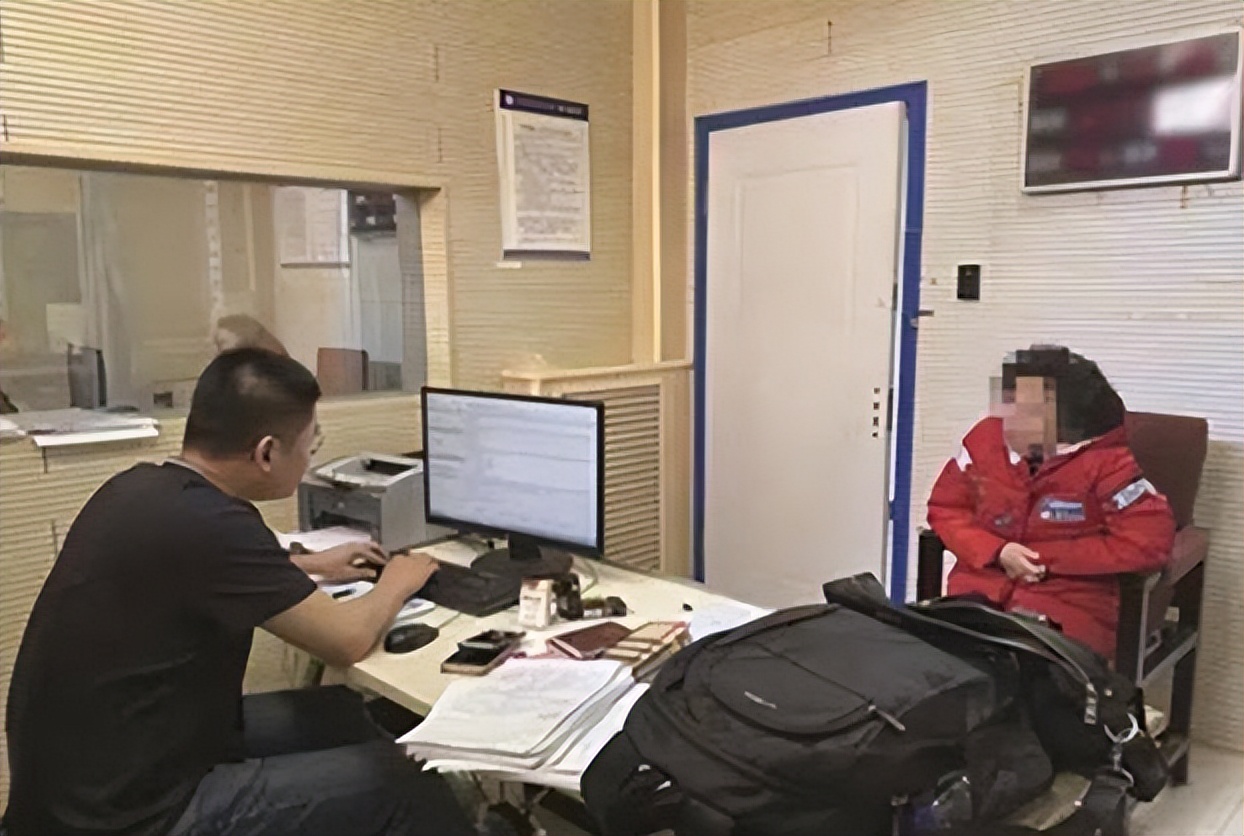 非法获利买保险会查出来吗,靠自己的能力挣钱的女人