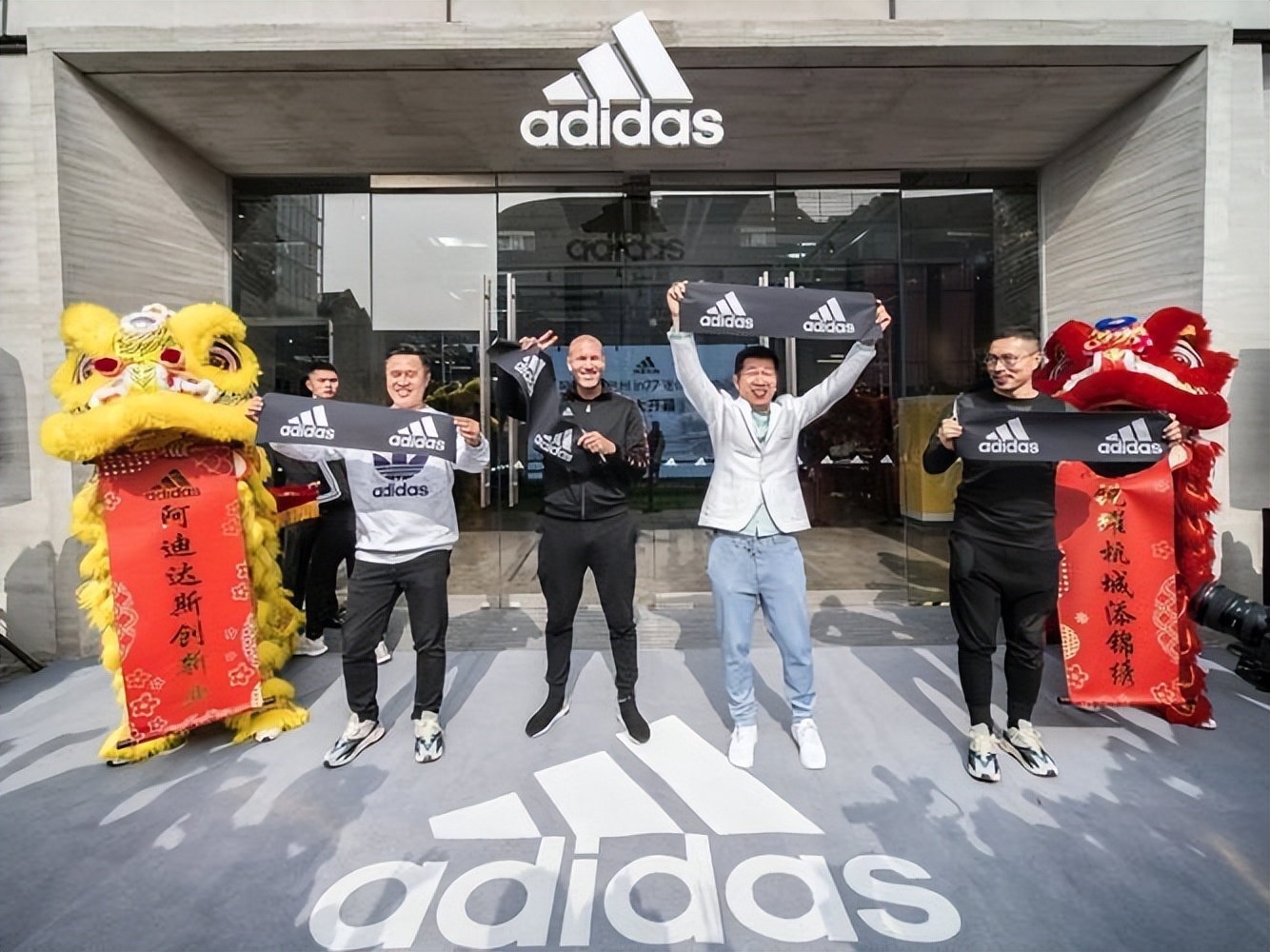 那个抗议*疆新**棉花的西方品牌,被中国消费者击败了