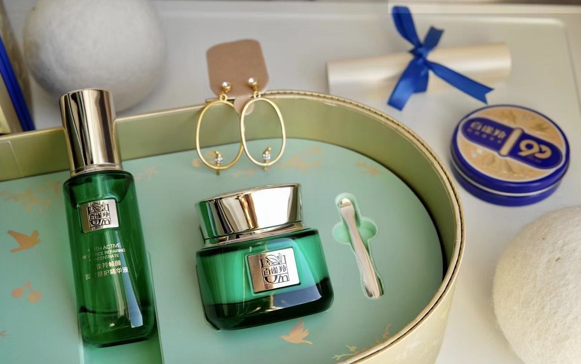 大宝对比百雀羚,大宝和百雀羚哪个好