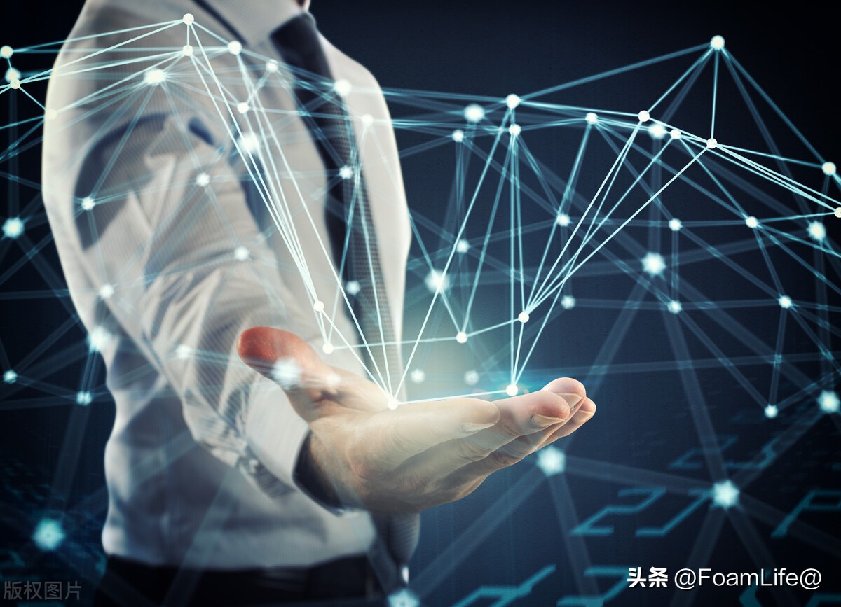 2020年做自媒体副业月入20000,如何兼职做自媒体挣钱