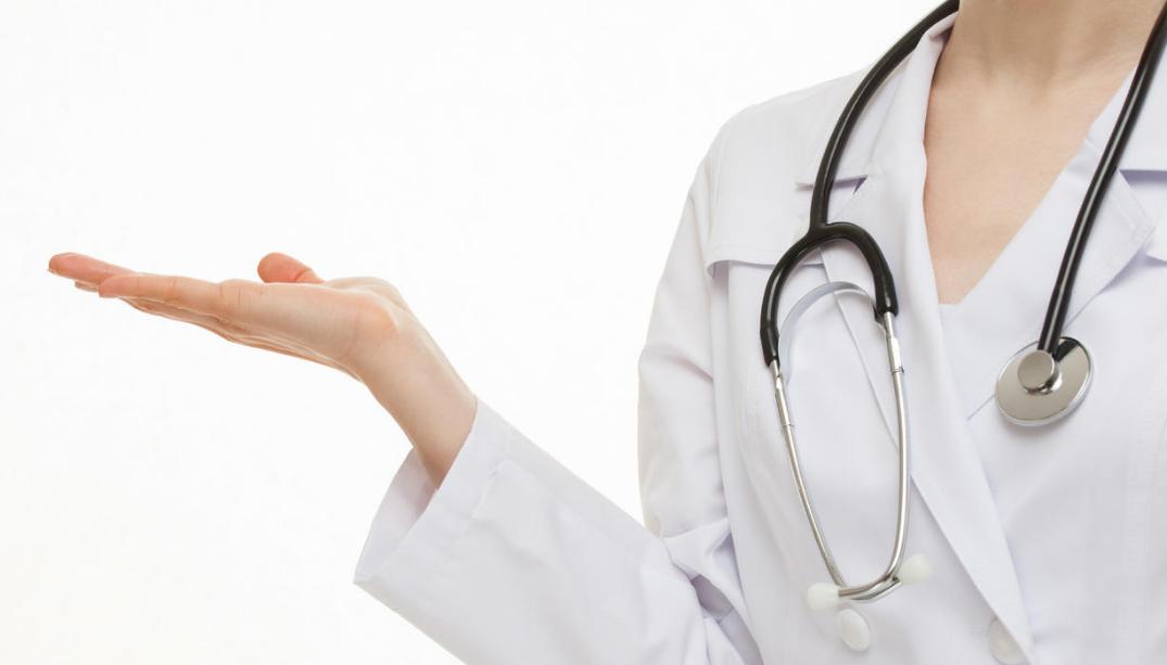 医生给女子做人流手术,女子做流产手术被医生吓到