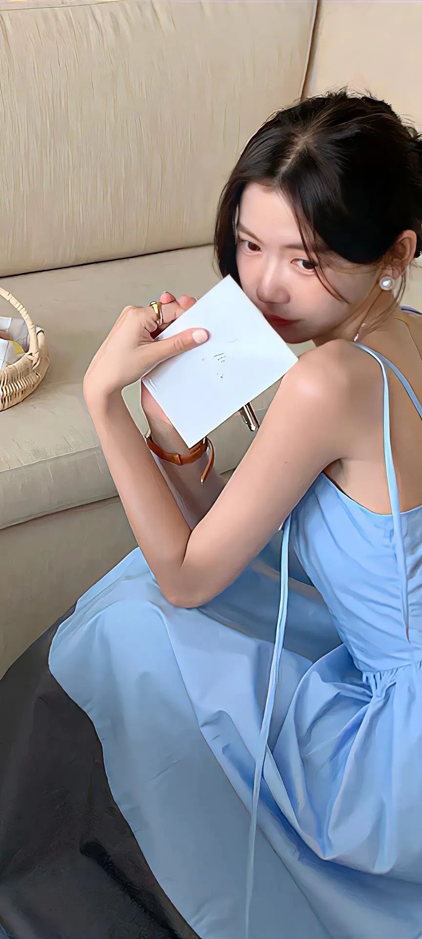 潮图壁纸抖音网红手机壁纸高清,抖音黑色系高级女生壁纸