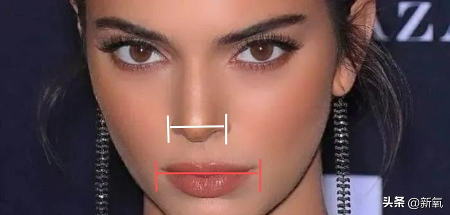 6位一大笑颜值就会崩塌的女明星,看起来笑的很魔性的女明星