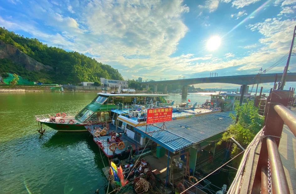 广州去广东第一峰旅游攻略,广州出发清远古龙峡两天攻略