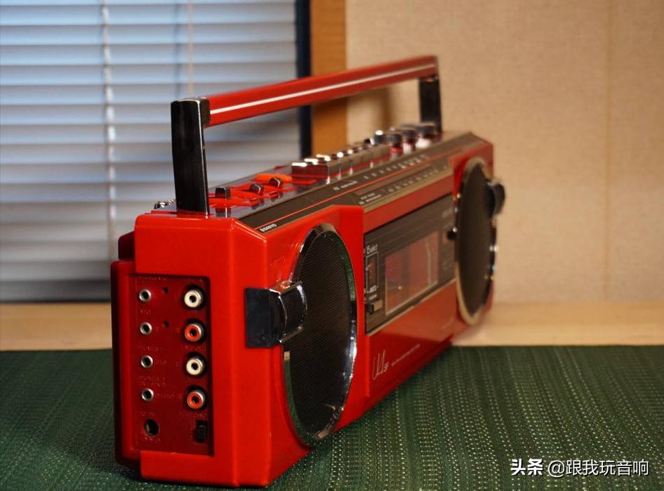 SANYOMR-U4SF红色便携式收录机盒式磁带*放播**器