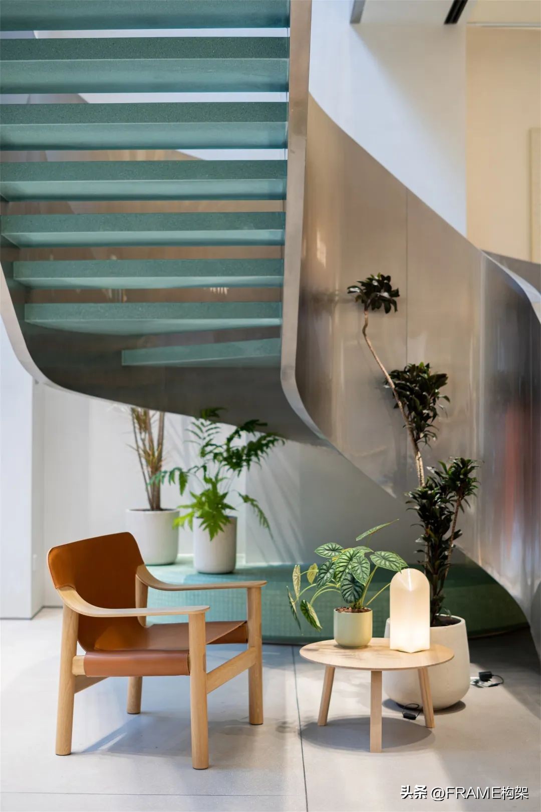 maiaactive官方旗舰店橱窗,maiaactive运动旗舰店商品