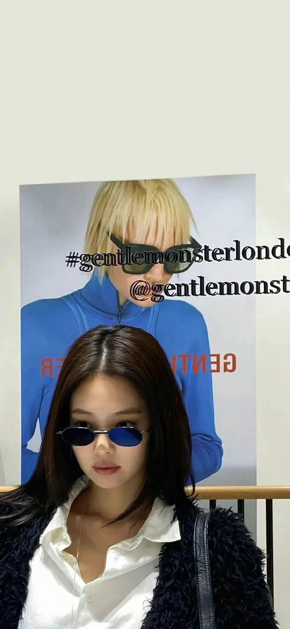 多功能可爱卡通壁纸,高清壁纸卡通可爱黄底图文