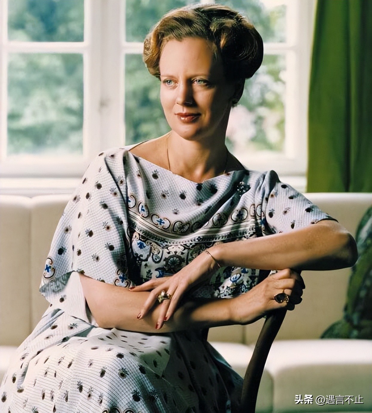 丹麦村里的小叔子爱上了嫂子？大女主女王：我从不信八卦和童话