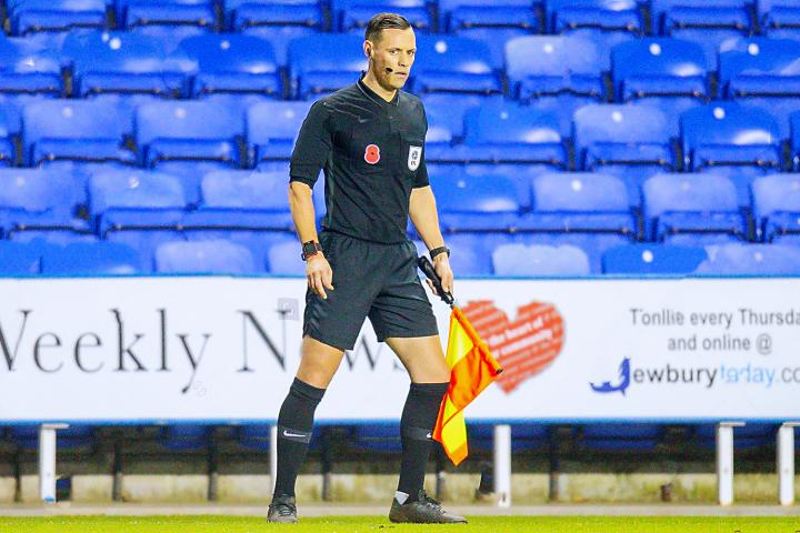 “娜姐”领衔，新赛季英超迎来四位新晋裁判员