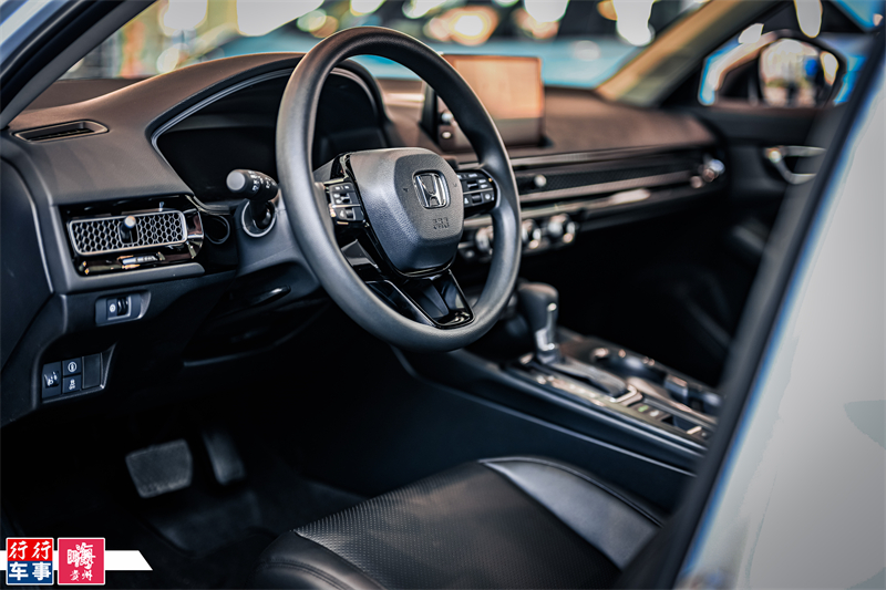 广汽本田凌派对比新思域,比本田思域高一个档次的车