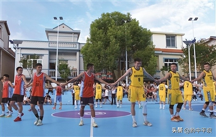 平坝：乡村篮球,村BA推动乡村振兴