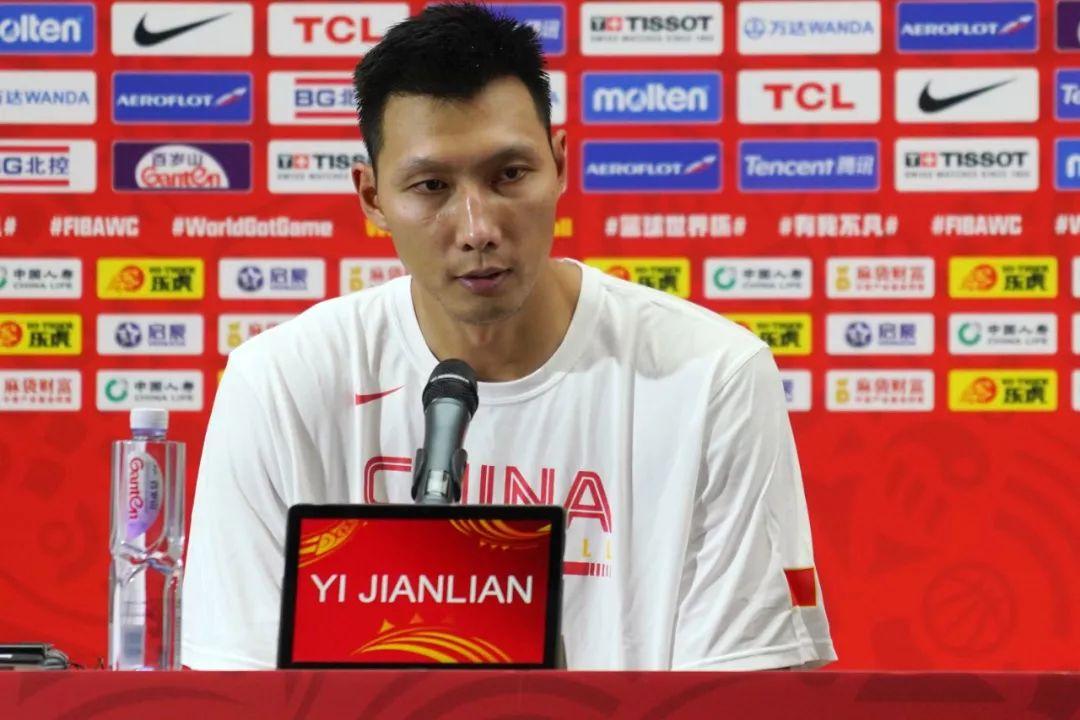 易建联生了多少个孩子,易建联娶了多少老婆