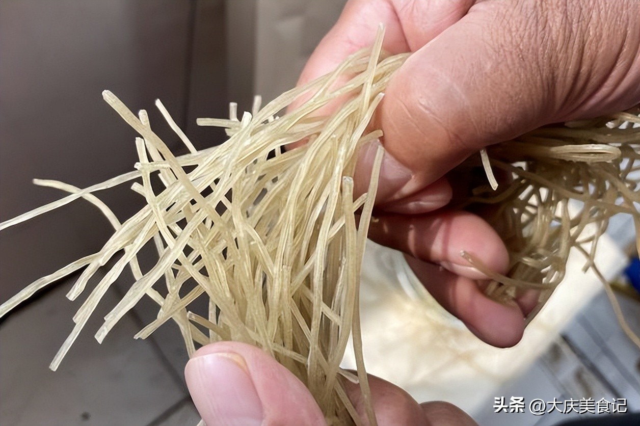 市场上买的粉条怎样辨别,买粉条怎样知道里面含不含铝