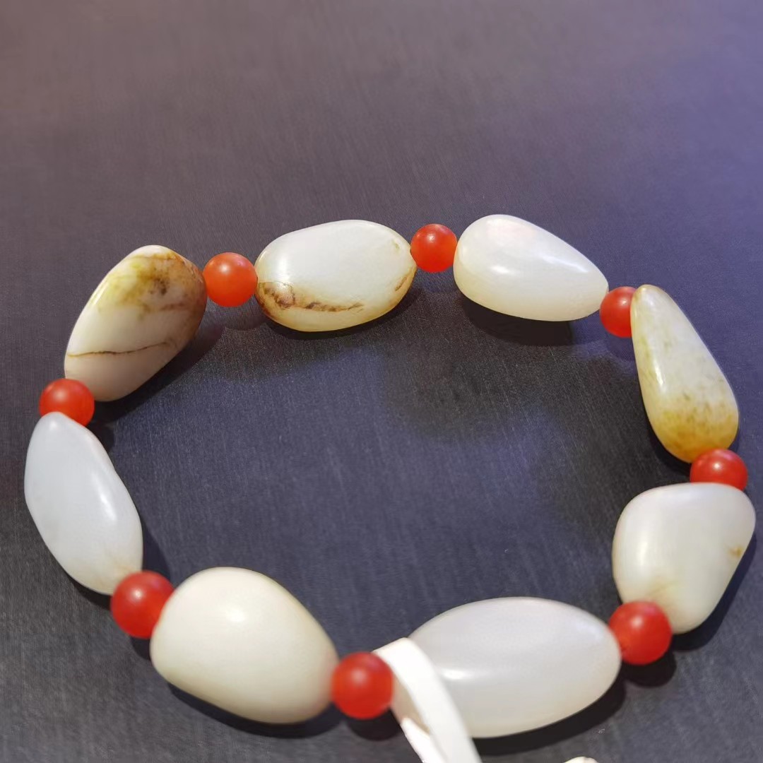 和田玉手镯真假鉴别方法,和田玉碧玉真假的鉴别方法