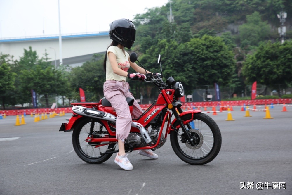 摩展集中举办，新车全员“卷王”？｜5月行业大事件回顾