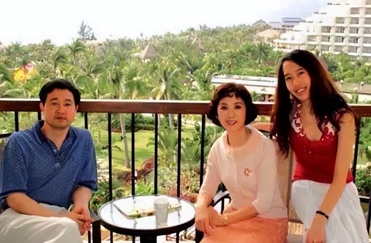 10位晚年移居海外的明星,移民后悔的明星