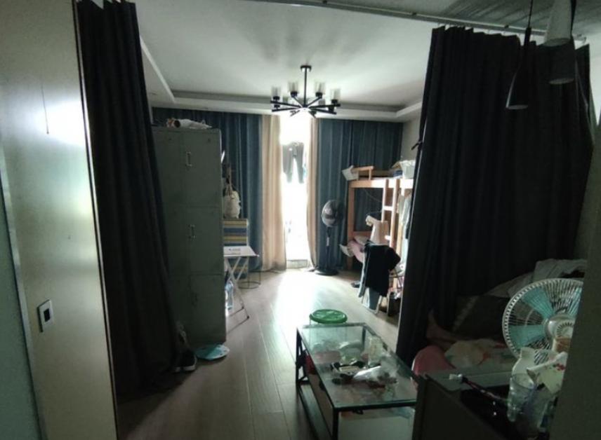 上海青旅打工人,上海不抽烟的青旅