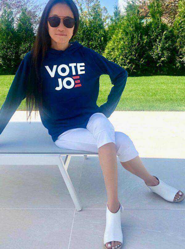 等你老了：请务必远离这5种“老年鞋”，妈妈们还总爱买