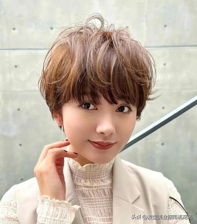 日系短发发型女圆脸,适合圆脸女生的超a日系短发