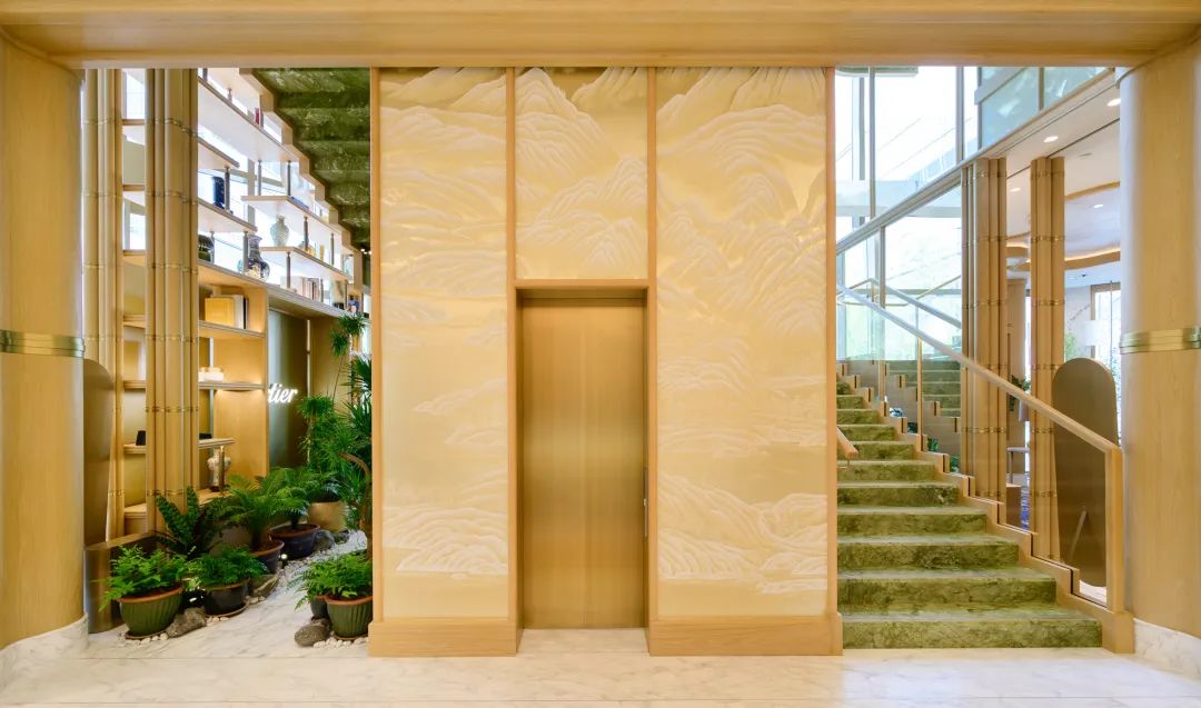 TS搜罗|3月瑞士钟表出口额仍稳步增长、天梭官宣新代言人……