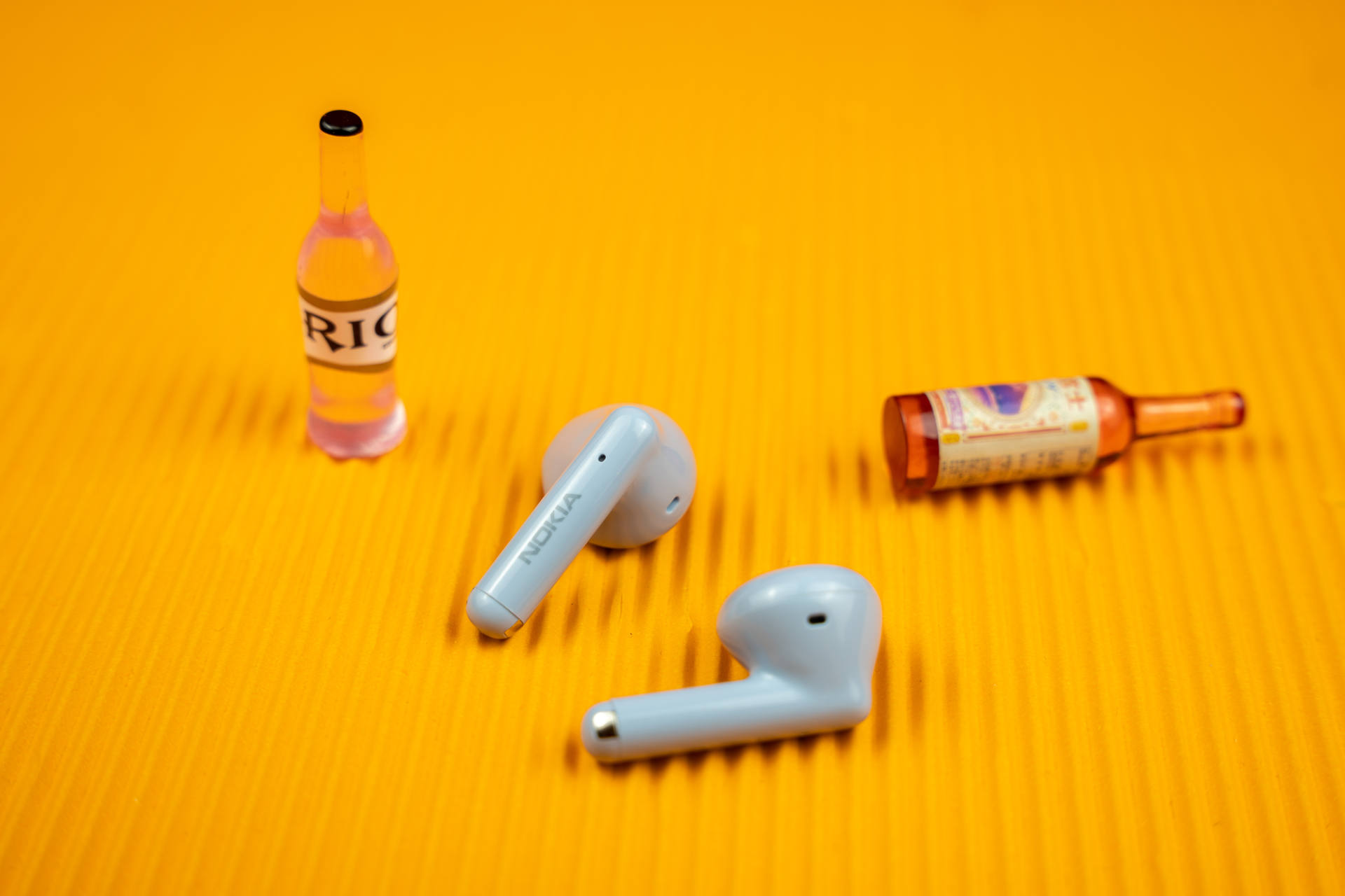 诺基亚e3103和e3110,诺基亚E3102真无线蓝牙耳机