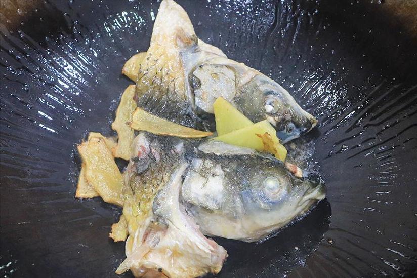 8月15中秋家宴吃什么，这8道硬菜端上桌，营养美味，全家抢着吃