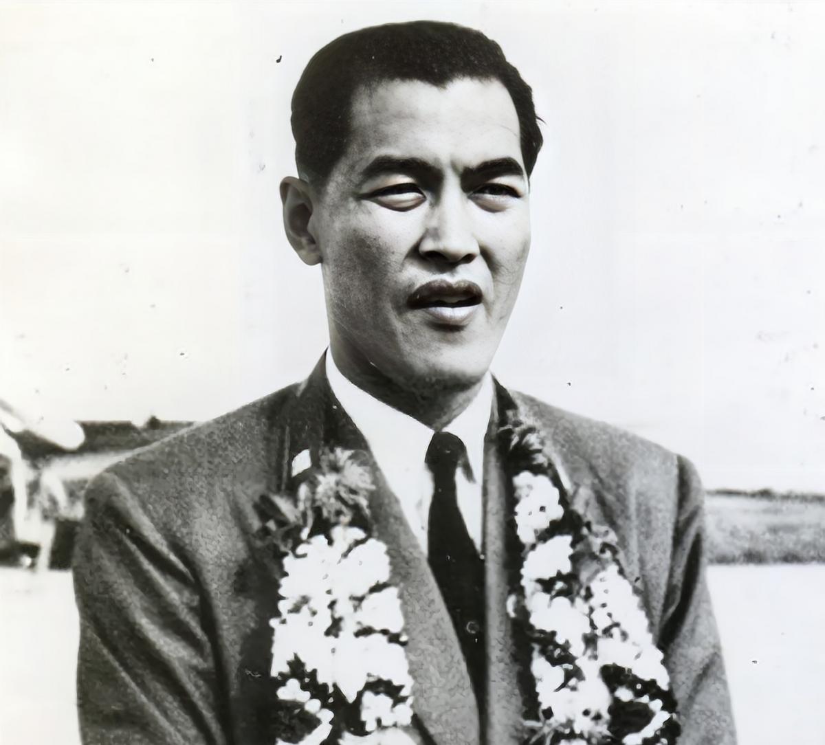 中国球王李惠堂的唯一影像进球 (李惠堂为什么被称为亚洲球王)