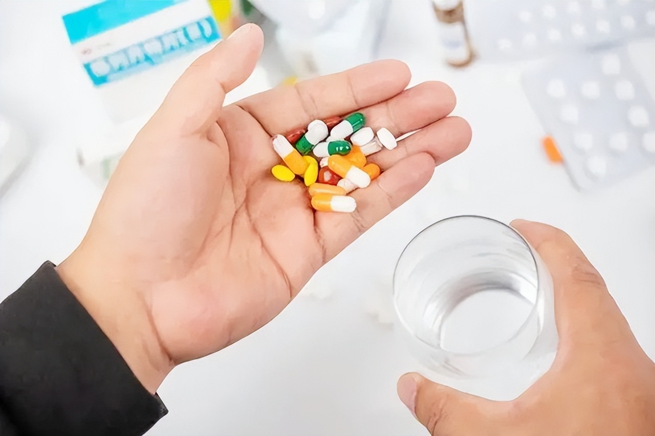 癌症晚期病人，被偷喂为狗驱虫的药，家属：感觉在把母亲当小白鼠