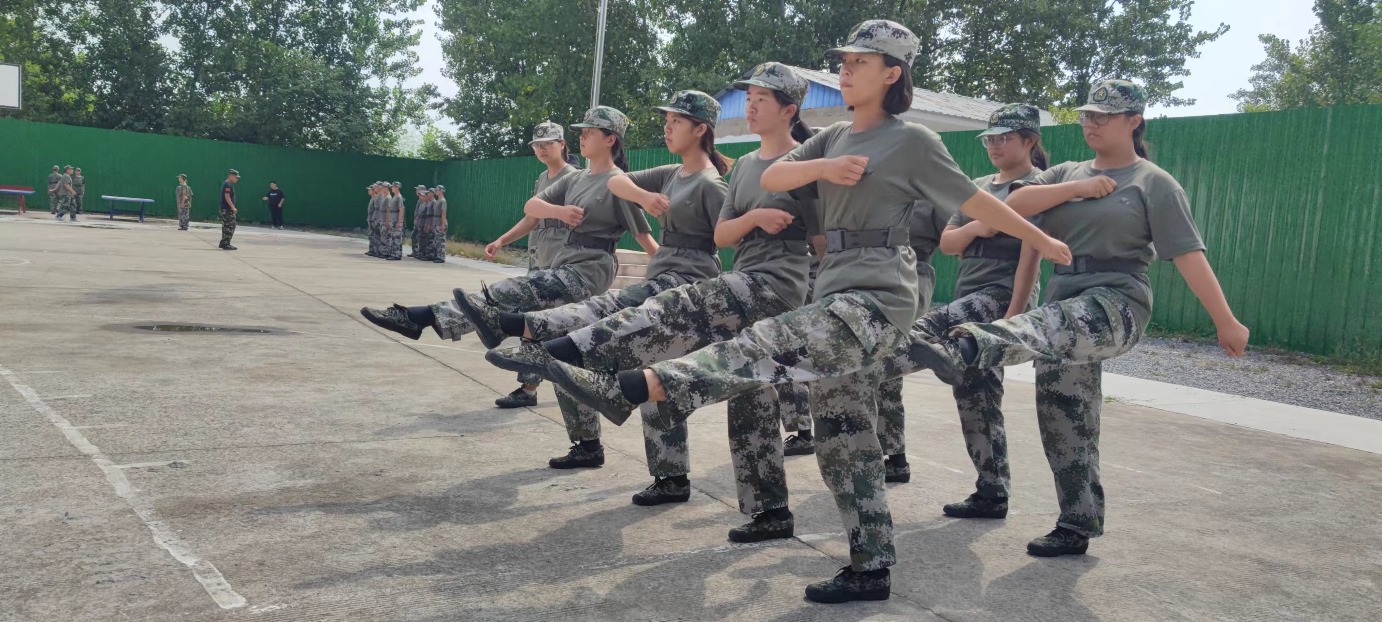 发现男孩抽烟家长怎么管理,发现男孩抽烟怎么办