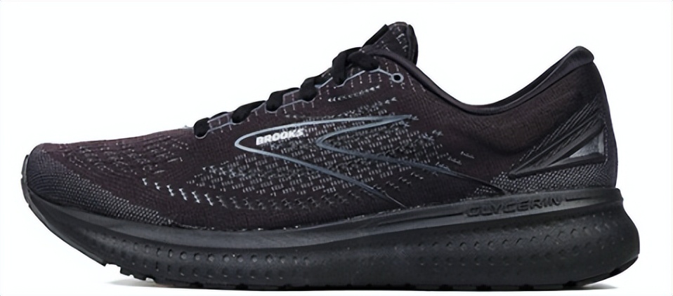 跑鞋推荐黑色100元以内,纯黑碳板跑鞋推荐10元以下