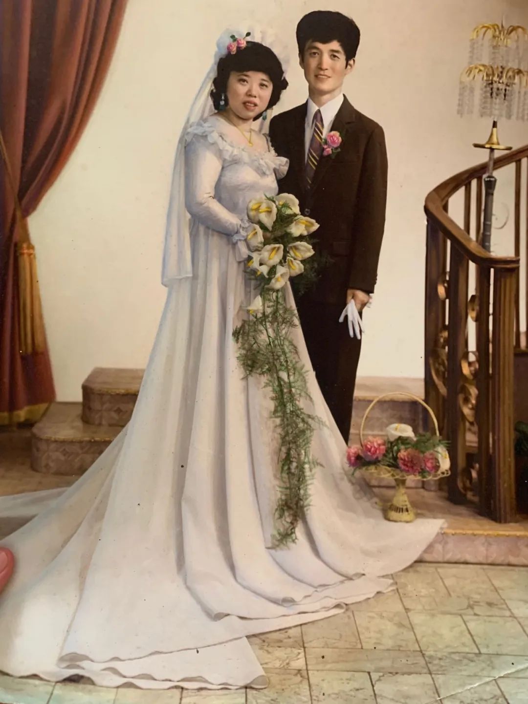 给老人洗澡一年没洗,为老人洗一次澡