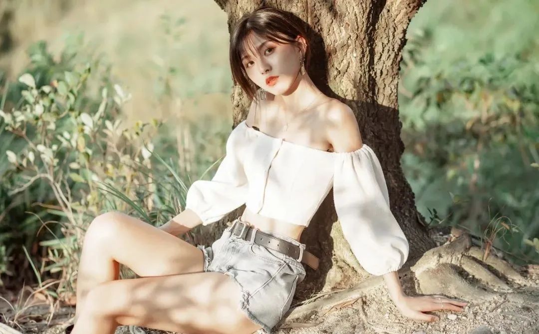 8个拍照技巧人像摄影摆姿不再愁,拍照姿势大全外景摄影技巧