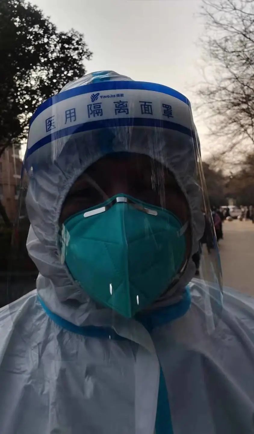 下沉社区战疫故事,关于疫情年轻人奋斗的故事