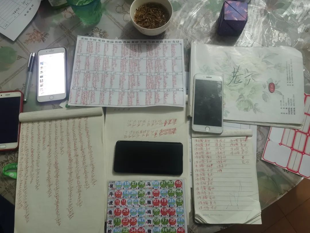 亮剑2020打击整治专项行动,警方开展打击私彩抓捕行动