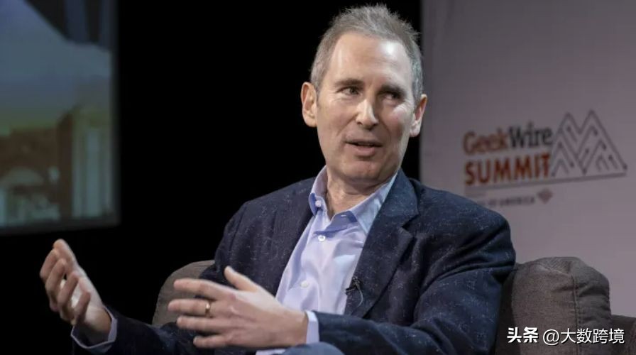 亚马逊市值跌破万亿美元,亚马逊市值蒸发超3000亿美元