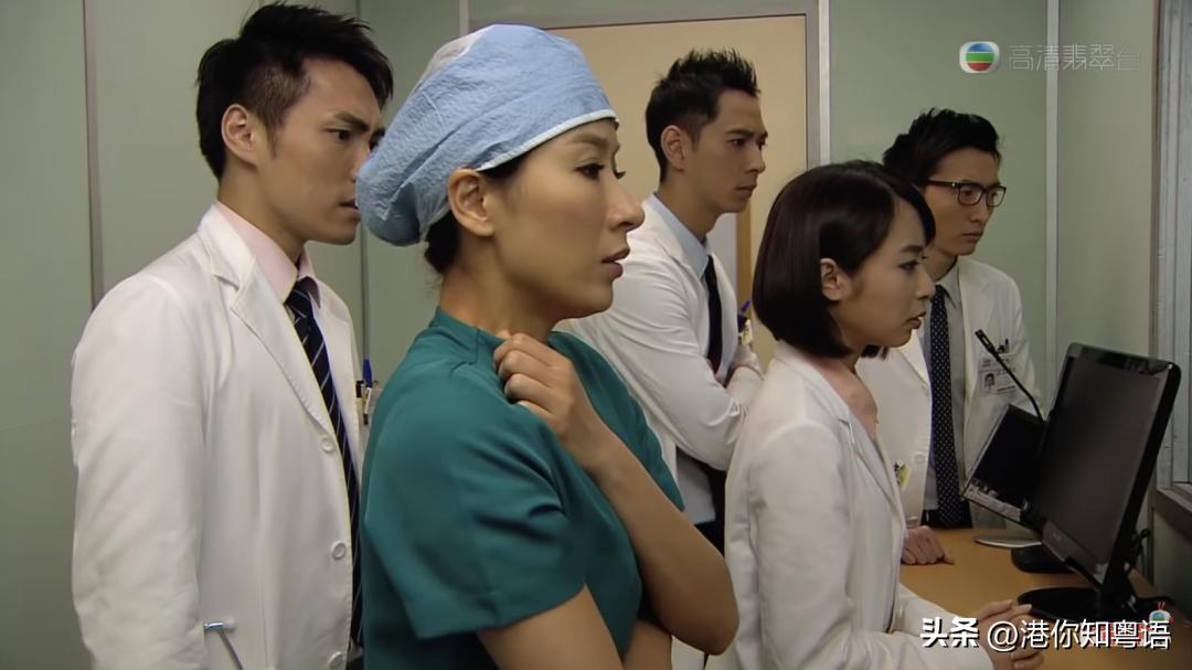 香港医生一般工资多少,香港月薪有60万的私家医生